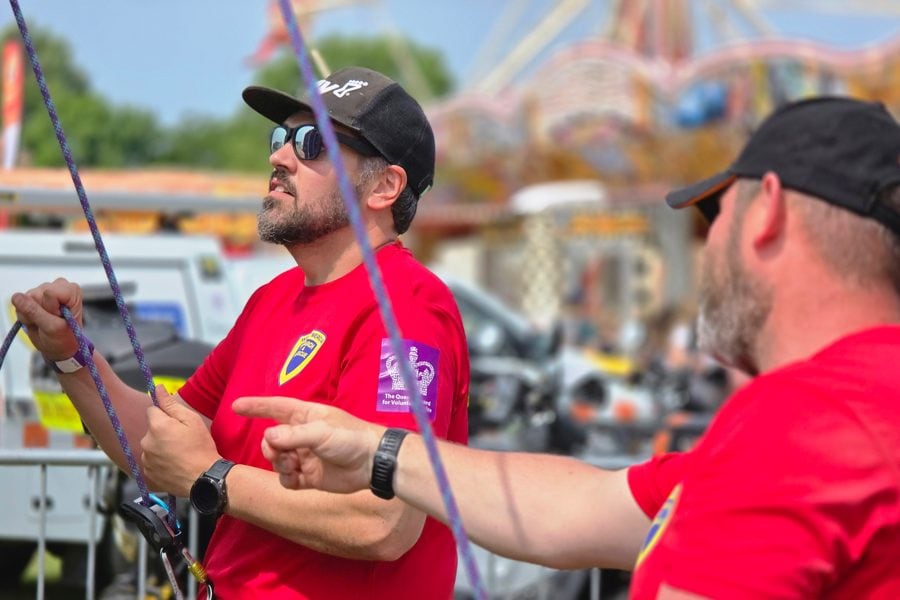 WMSAR volunteers during rope training