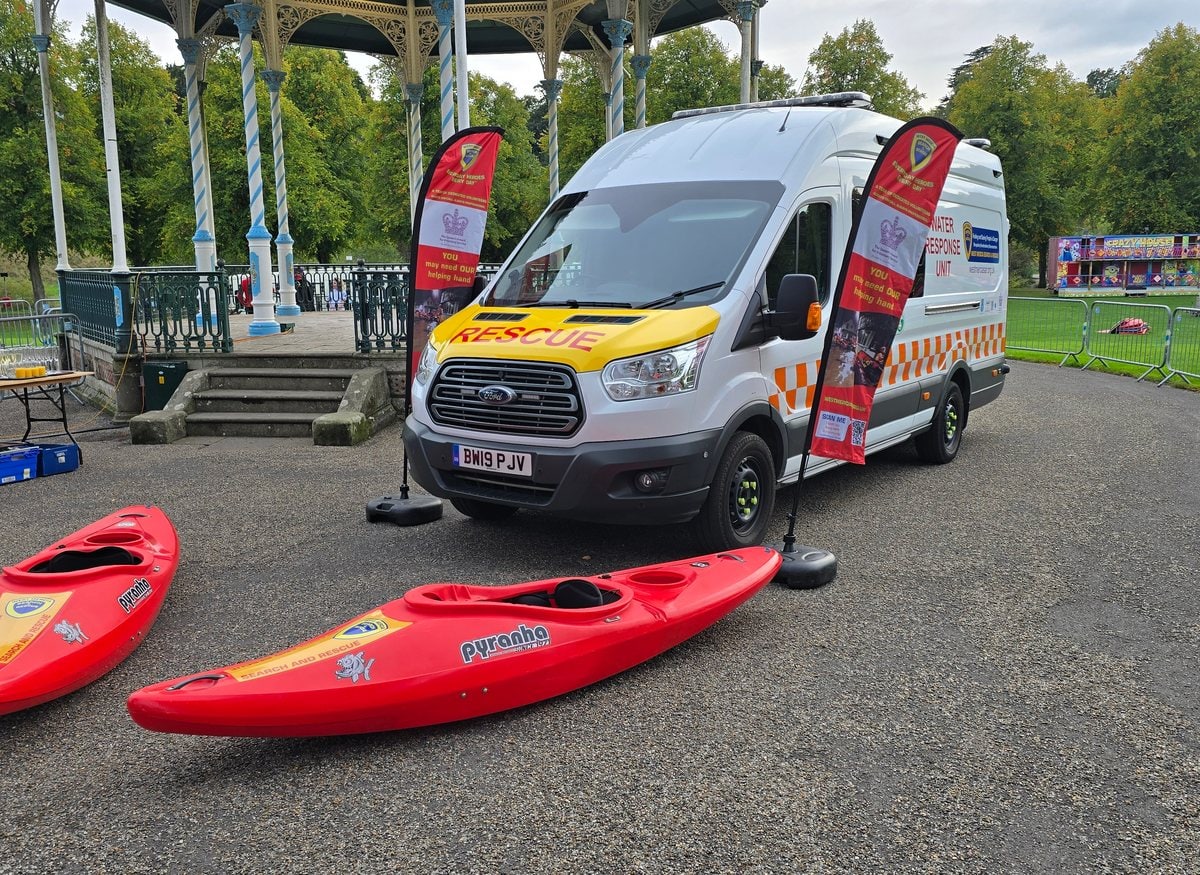 A WMSAR rescue kayaks and van